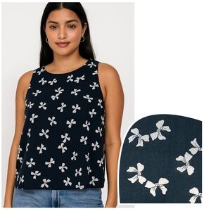 Forever 21 | Navy Blue and White Bow & Ribbons Pattern Sleeveless Top